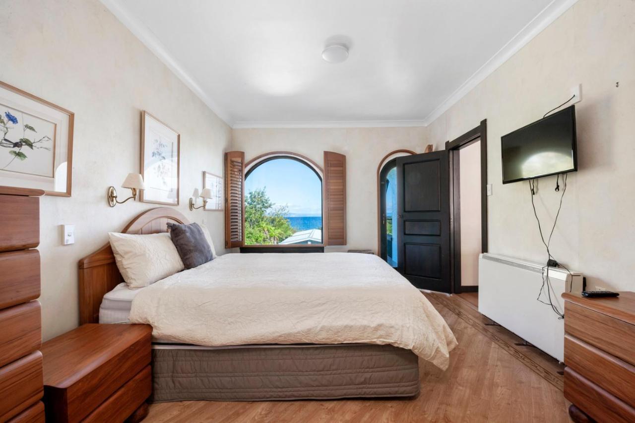 Lakefront Villa - Waitahanui Holiday Home Buitenkant foto